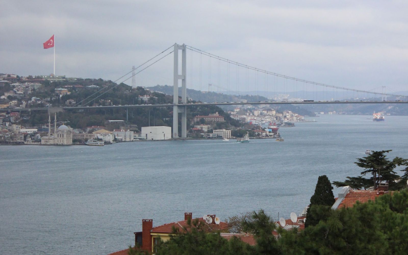 İstanbul Boğaz Teknesi ve Tarihi Yarımada Günübirlik Turu